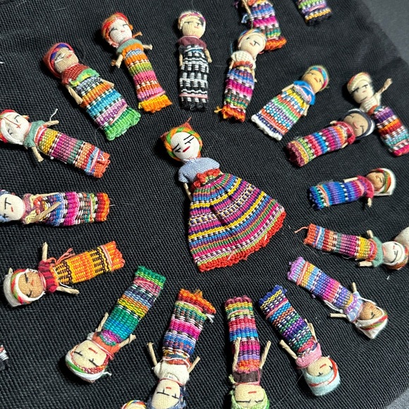 Handmade mexican bag with wooden handles - Picture 2 of 3